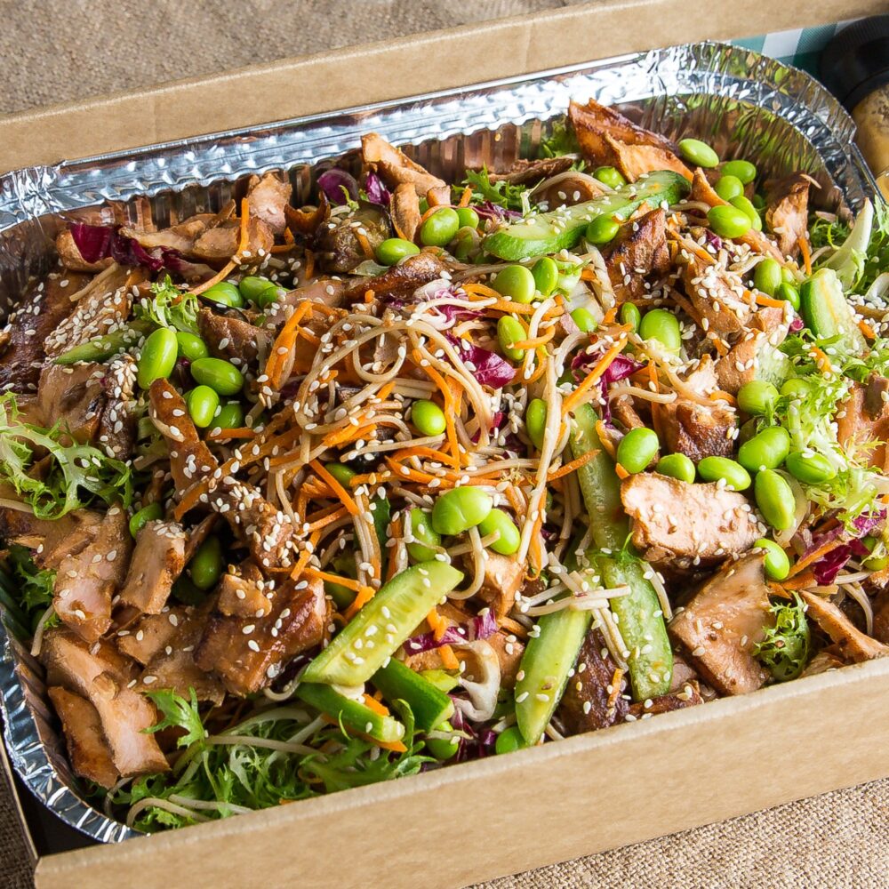 KOREAN BBQ CHICKEN SALAD (DF)